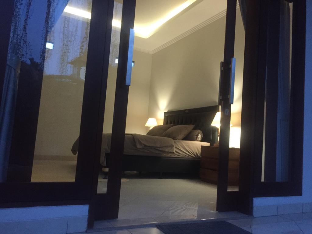 Surya Guest House Sanur Buitenkant foto