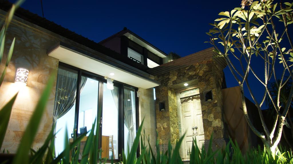 Surya Guest House Sanur Buitenkant foto